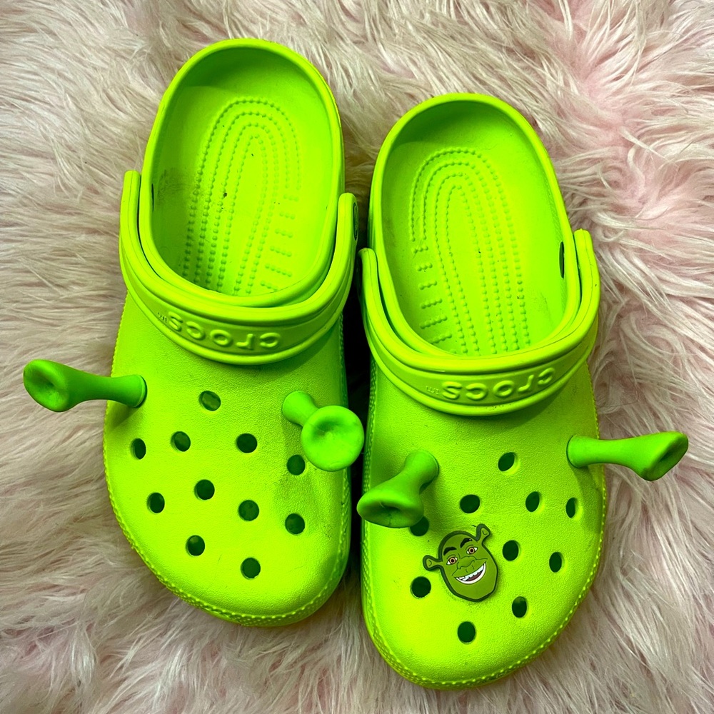 Shrek Crocs